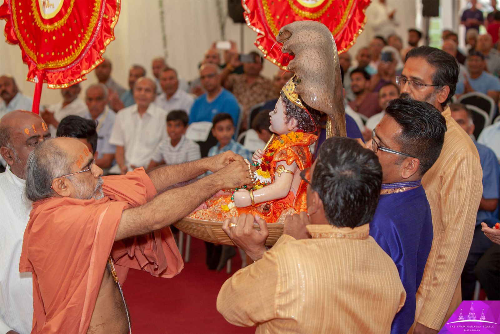 ©1987-2017 SKS Swaminarayan Temple East London